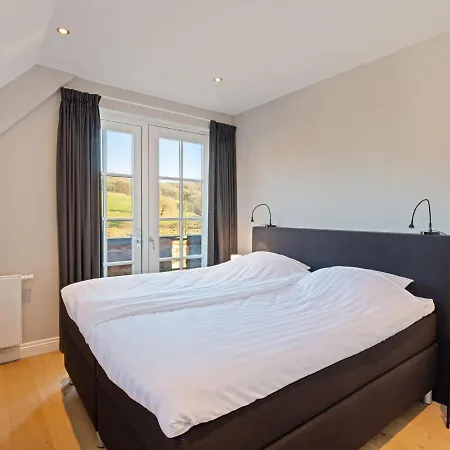 Enticing In With Garden Apartment *